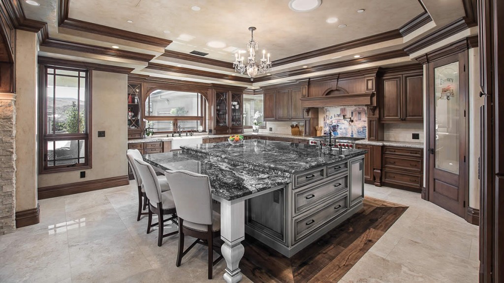 Best kitchen remodeling company in Lake Forest 